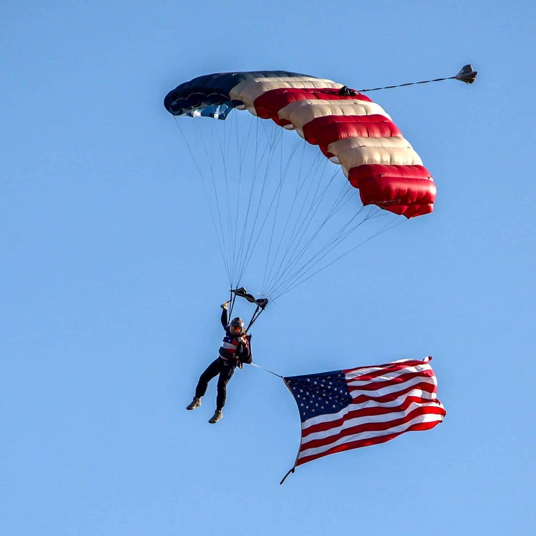 canopywithflag